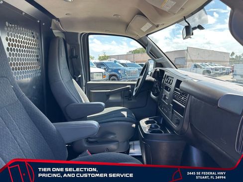 Used 2024 Chevrolet Express 2500 w/ Driver Convenience Package RWD image 13