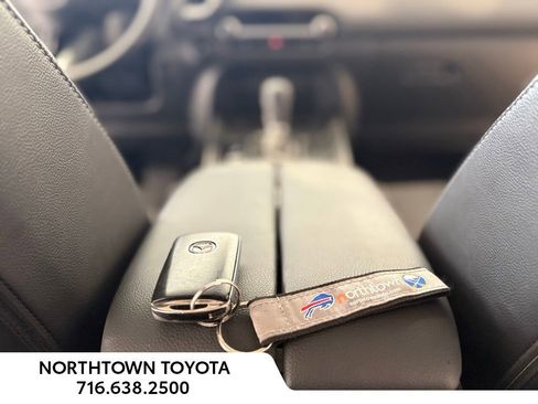 Used 2025 MAZDA CX-50 AWD 2.5 S w/ Preferred Package image 35