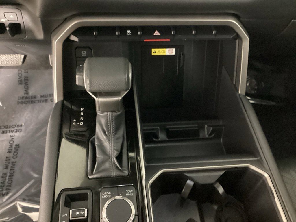 Used 2023 Toyota Tundra Limited w/ Power Package AWD/4WD image 20