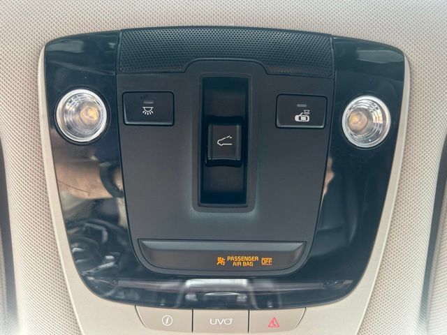 Used 2021 Kia Sorento S w/ Panoramic Sunroof Package FWD image 17
