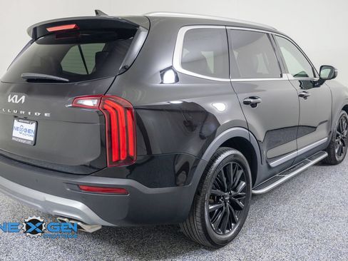 Used 2022 Kia Telluride SX w/ SX Prestige Package AWD/4WD image 7