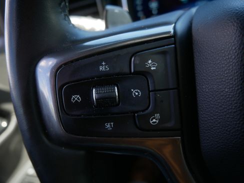 Used 2023 Chevrolet Silverado 1500 ZR2 w/ Technology Package AWD/4WD image 32