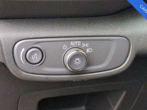 Used 2021 Chevrolet TrailBlazer LS image 17