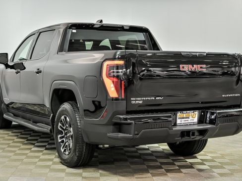 New 2026 GMC Sierra EV Elevation image 4