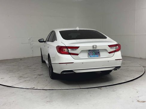 Used 2022 Honda Accord EX-L image 8