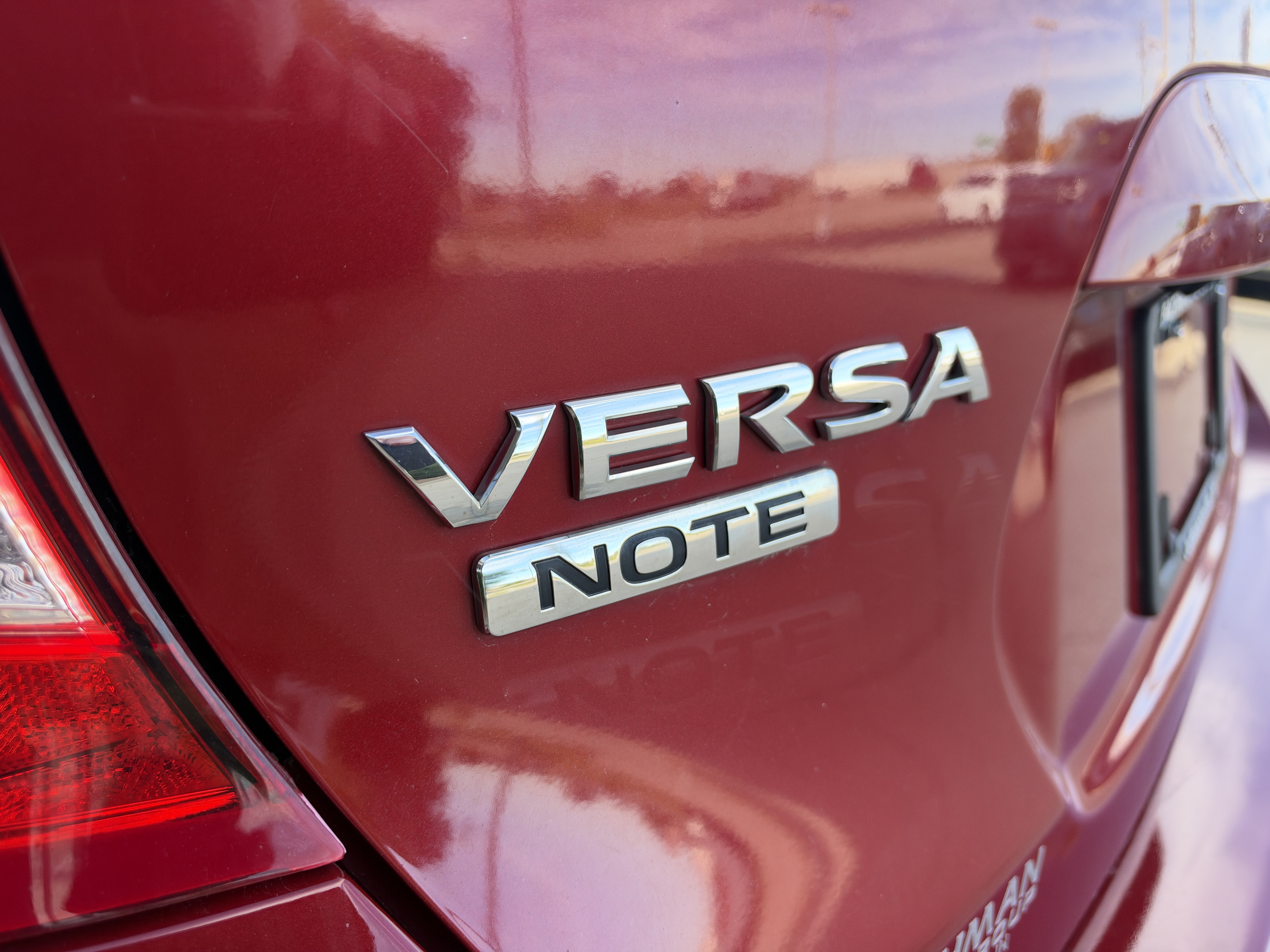 Used 2014 Nissan Versa Note SV w/ Convenience Package FWD image 9