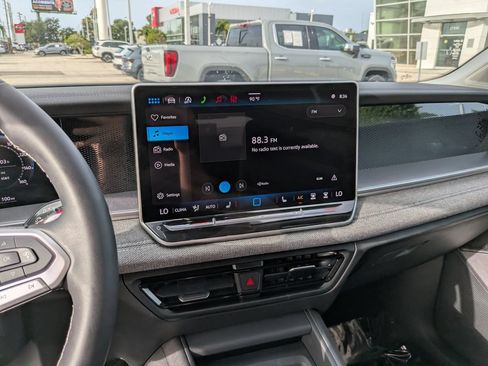 Certified 2026 Volkswagen Tiguan S FWD image 19