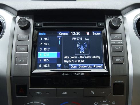 Used 2016 Toyota Tundra SR5 image 15