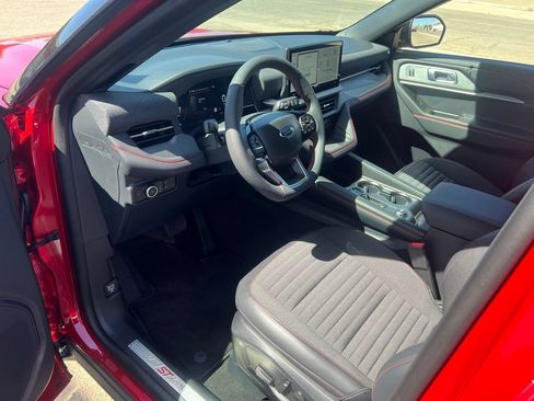 New 2026 Ford Explorer ST-Line AWD/4WD image 10