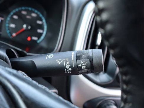 Used 2017 Chevrolet Colorado LT image 23