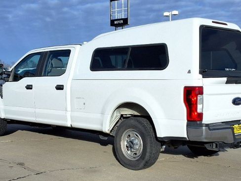 Used 2019 Ford F250 XL w/ Power Equipment Group image 6