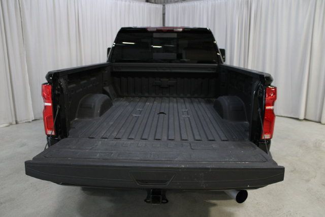 Used 2025 Chevrolet Silverado 2500 High Country AWD/4WD image 32