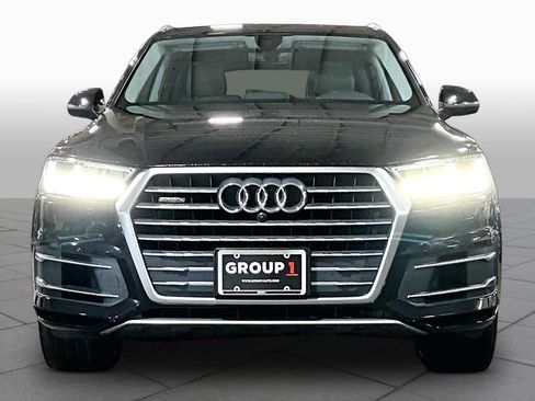 Used 2019 Audi Q7 3.0T Premium Plus w/ Premium Plus Package AWD/4WD image 4