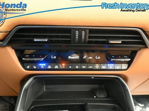 Used 2025 MAZDA CX-70 3.3 Turbo S w/ Premium Plus AWD/4WD image 28