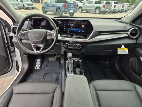 Certified 2025 Chevrolet Trax ACTIV w/ Driver Confidence Package FWD image 20