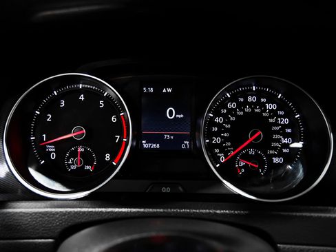 Used 2017 Volkswagen GTI SE FWD image 27