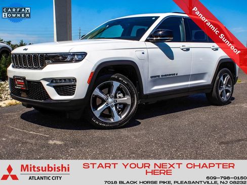 Used 2023 Jeep Grand Cherokee 4WD 4xe image 1