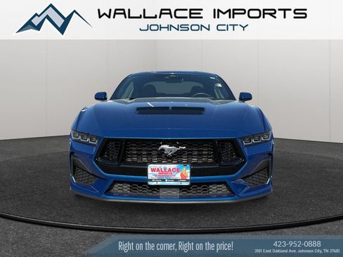 Used 2024 Ford Mustang GT RWD image 9