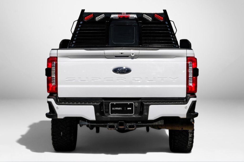 Used 2023 Ford F250 XLT w/ Black Appearance Package AWD/4WD image 6