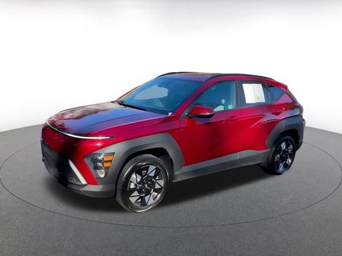 Used 2025 Hyundai Kona SEL image 16