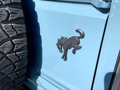 Used 2023 Ford Bronco Outer Banks w/ Sasquatch Package image 30