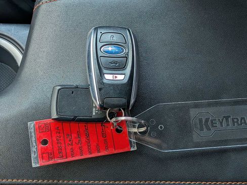 Used 2019 Subaru Crosstrek 2.0i Limited w/ Moonroof Package w/Navigation image 37