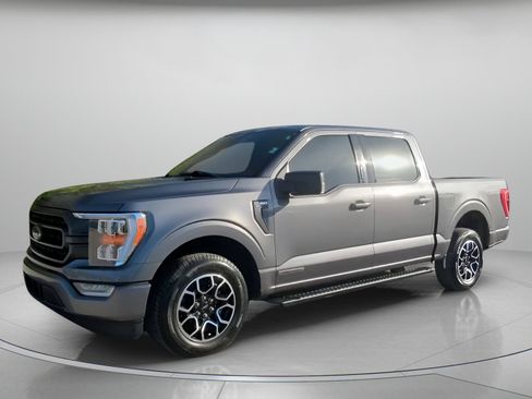 Certified 2021 Ford F150 XLT w/ Equipment Group 302A High image 12