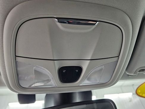 Used 2021 Jeep Cherokee Latitude image 11