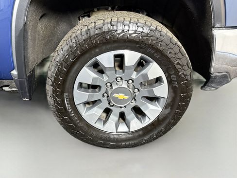 Used 2025 Chevrolet Silverado 2500 LT w/ All Star Edition image 31