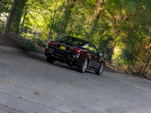 Used 2019 INFINITI Q70 Luxe RWD image 48