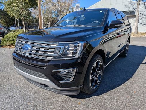 Used 2021 Ford Expedition Max Limited image 8