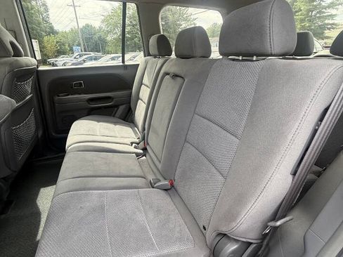 Used 2006 Honda Pilot EX image 17