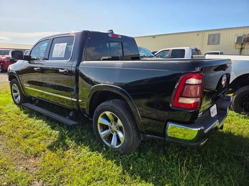 Used 2019 RAM 1500 Limited RWD image 4