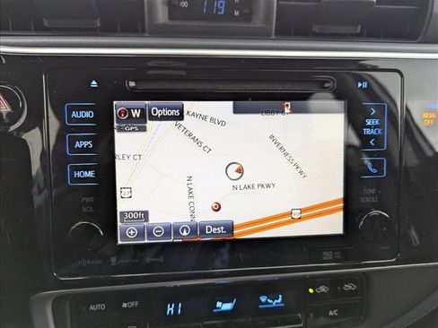 Used 2019 Toyota Corolla XSE image 18