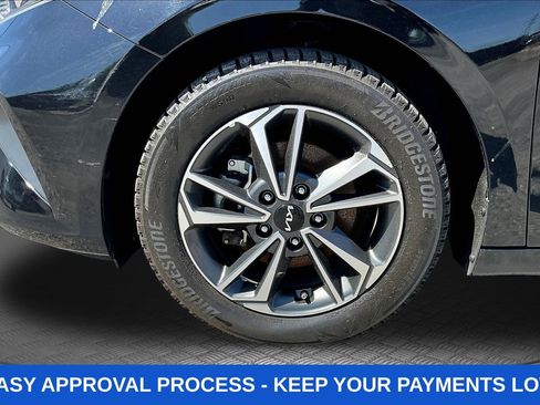 Used 2024 Kia Forte LXS FWD image 42