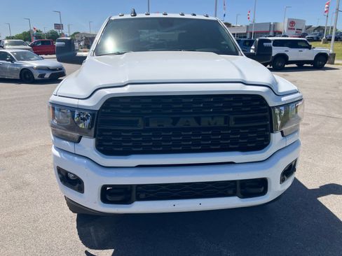 Used 2024 RAM 2500 Big Horn w/ Night Edition AWD/4WD image 2