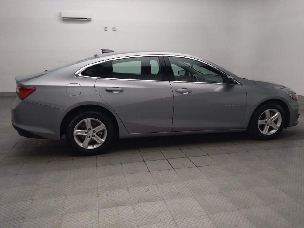 Used 2025 Chevrolet Malibu LS FWD image 10