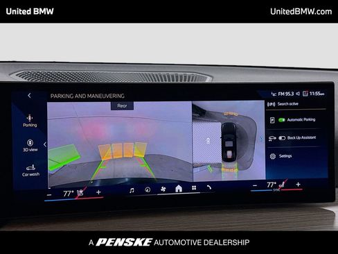 Used 2025 BMW 330i Sedan image 9