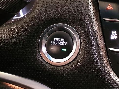 Used 2019 Cadillac XTS Luxury image 21