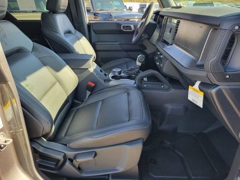 New 2025 Ford Bronco Badlands AWD/4WD image 12
