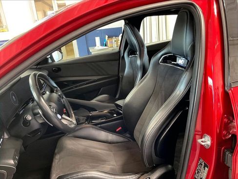 Used 2025 Hyundai Elantra N FWD image 10