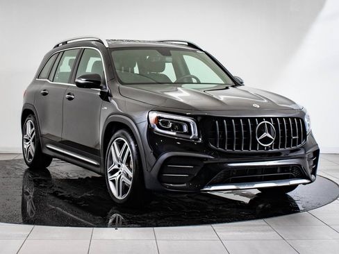 Certified 2022 Mercedes-Benz GLB 35 AMG 4MATIC image 12