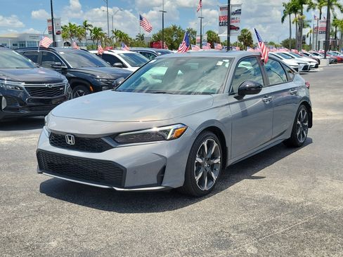 Used 2025 Honda Civic Sport Touring image 6