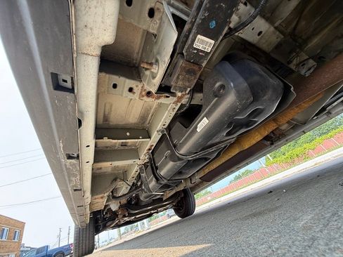 Used 2019 Ford Transit 150 130 Low Roof RWD image 12