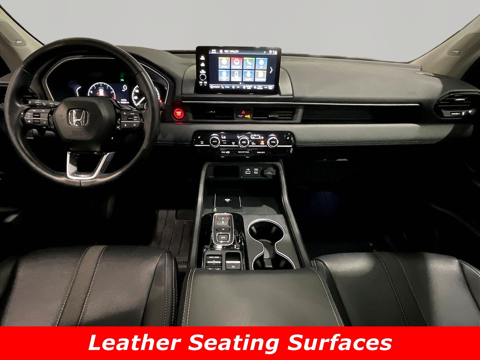 Used 2025 Honda Pilot Touring image 7