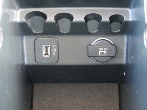 Used 2019 Jeep Cherokee Trailhawk w/ Comfort/Convenience Group AWD/4WD image 42