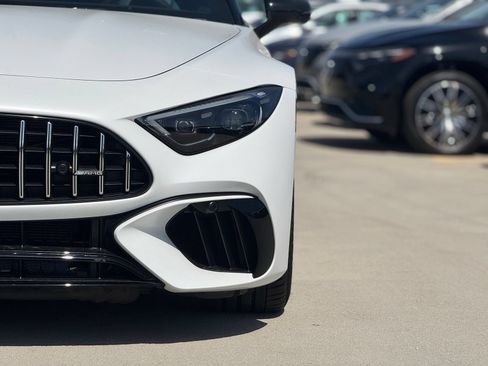 New 2026 Mercedes-Benz SL 63 AMG S e Performance 4MATIC image 6