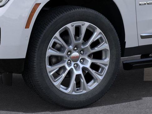 New 2026 GMC Yukon XL Denali w/ Denali Reserve Package AWD/4WD image 42