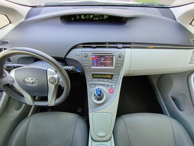 Used 2012 Toyota Prius Two FWD image 33