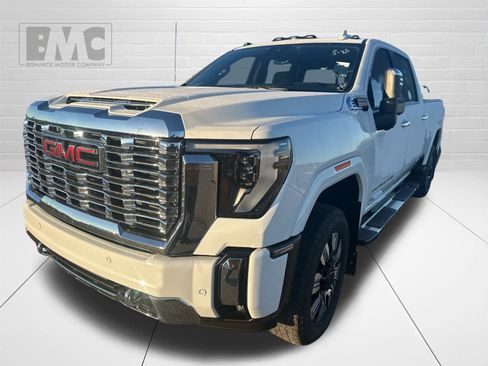 Used 2024 GMC Sierra 2500 Denali w/ Technology Package image 1